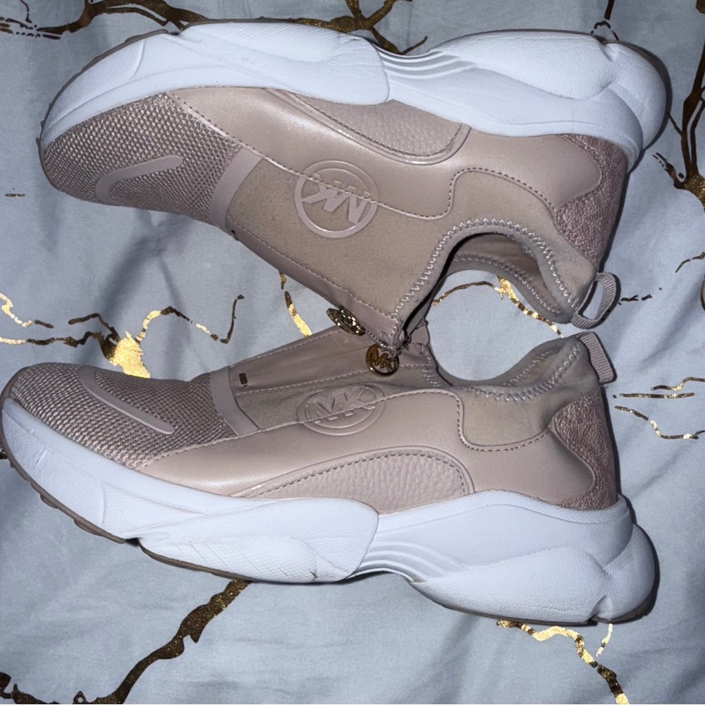Michael Kors Tan and White Chunky Sneakers